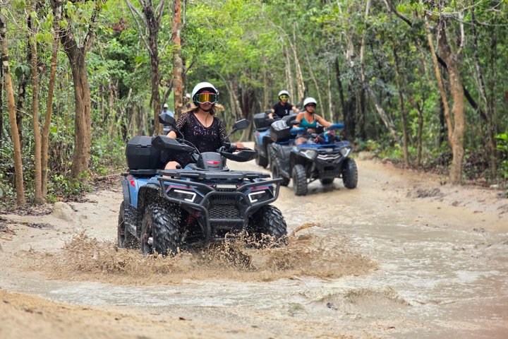Tour en VTT à travers la jungle et un village maya à Cozumel, Mexique, avec baignade dans un cénote, photo 6 | wizardtrip