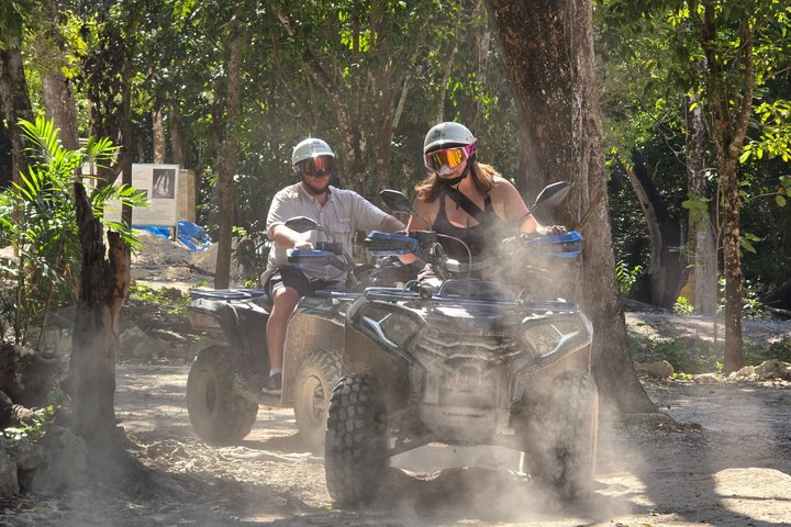 Tour en VTT à travers la jungle et un village maya à Cozumel, Mexique, avec baignade dans un cénote, photo 11 | wizardtrip
