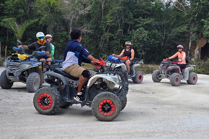 Tour en VTT à travers la jungle et un village maya à Cozumel, Mexique, avec baignade dans un cénote, photo 28 | wizardtrip