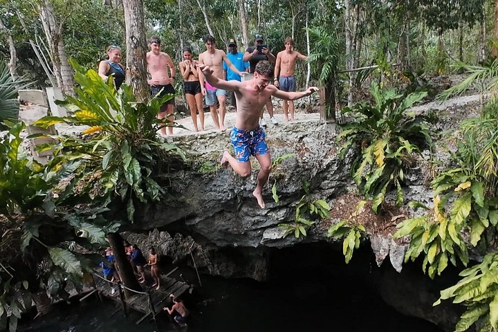 Tour en VTT à travers la jungle et un village maya à Cozumel, Mexique, avec baignade dans un cénote, photo 30 | wizardtrip