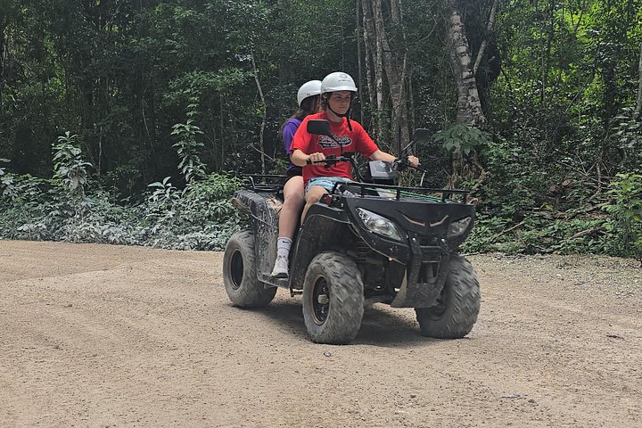 Tour en VTT à travers la jungle et un village maya à Cozumel, Mexique, avec baignade dans un cénote, photo 35 | wizardtrip