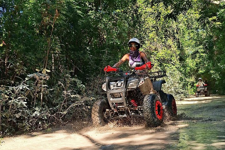 Tour en VTT à travers la jungle et un village maya à Cozumel, Mexique, avec baignade dans un cénote, photo 42 | wizardtrip