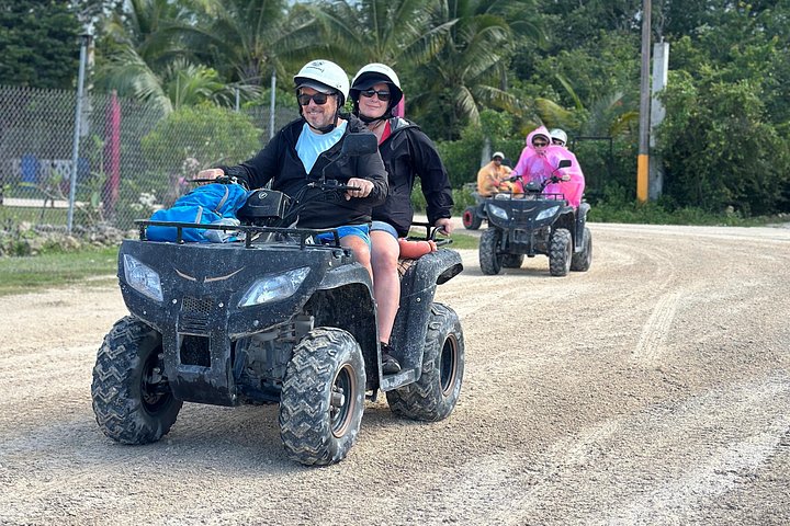Tour en VTT à travers la jungle et un village maya à Cozumel, Mexique, avec baignade dans un cénote, photo 45 | wizardtrip