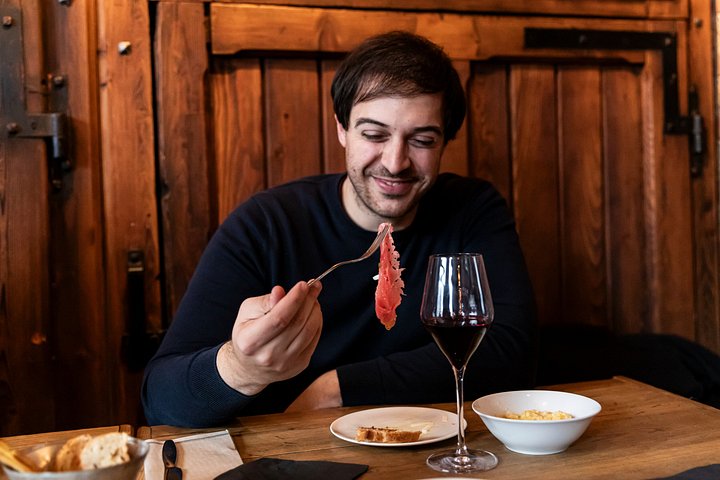 Geführte Food-Tour durch das Mailänder Navigli-Viertel mit lokalen Spezialitäten und Getränken, Foto 10 | wizardtrip