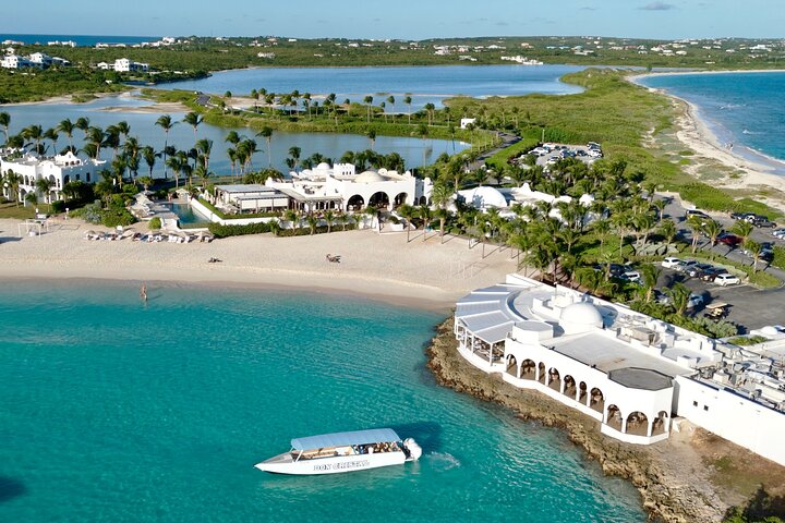 Tour en lancha rápida a Anguila visitando Sandy Island, Little Bay, Meads Bay y Rendezvous Bay, foto 3 | wizardtrip