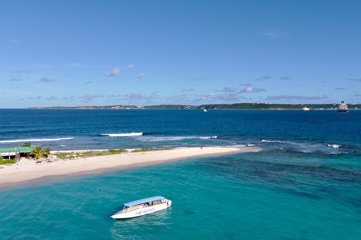 Tour en lancha rápida a Anguila visitando Sandy Island, Little Bay, Meads Bay y Rendezvous Bay, foto 5 | wizardtrip