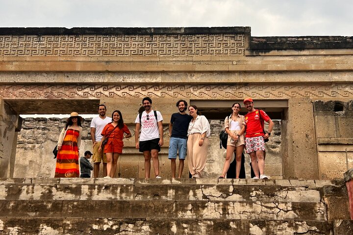 Tagesausflug ab Oaxaca mit Hierve el Agua Wasserfällen, Mitla Ruinen, Tulebaum und Mezcal-Verkostung, Foto 8 | wizardtrip