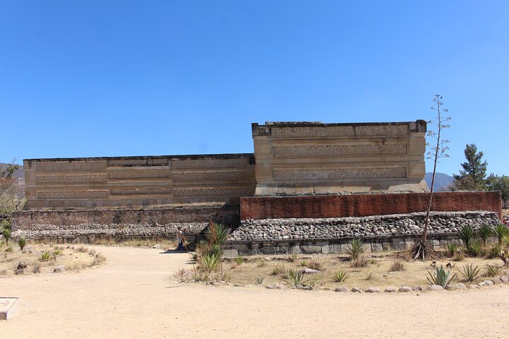 Tagesausflug ab Oaxaca mit Hierve el Agua Wasserfällen, Mitla Ruinen, Tulebaum und Mezcal-Verkostung, Foto 9 | wizardtrip