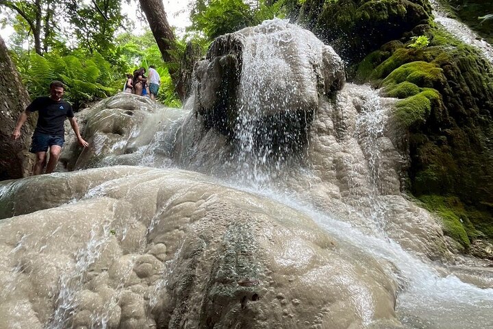 Découvrez un sanctuaire éthique d'éléphants, du rafting sur bambou et des cascades lors d'une excursion d'une journée depuis Chiang Mai, photo 16 | wizardtrip
