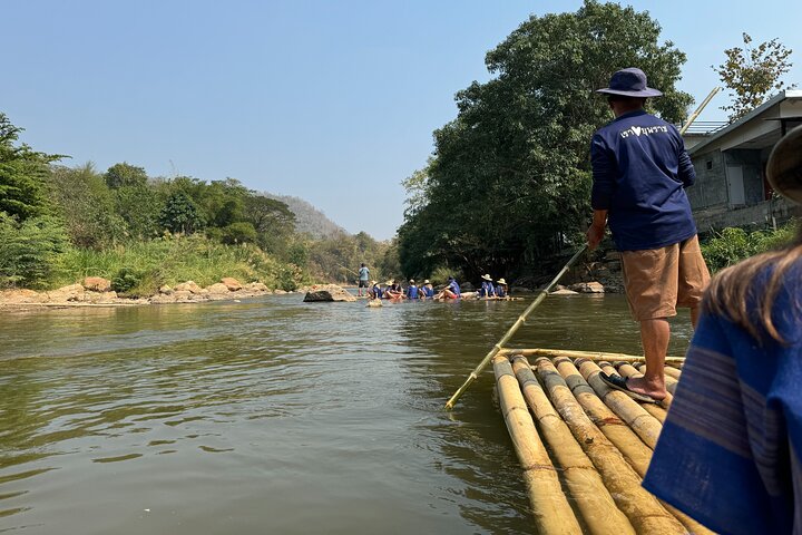 Découvrez un sanctuaire éthique d'éléphants, du rafting sur bambou et des cascades lors d'une excursion d'une journée depuis Chiang Mai, photo 23 | wizardtrip