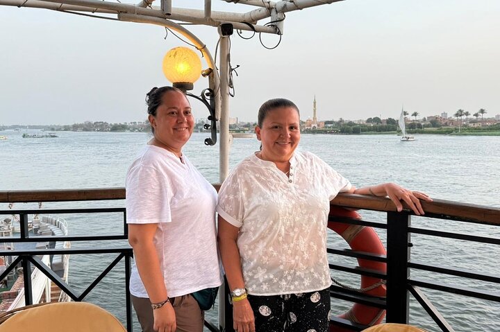 Desfrute de um luxuoso cruzeiro de jantar no Rio Nilo no Cairo com entretenimento ao vivo e vistas deslumbrantes da cidade, foto 12 | wizardtrip