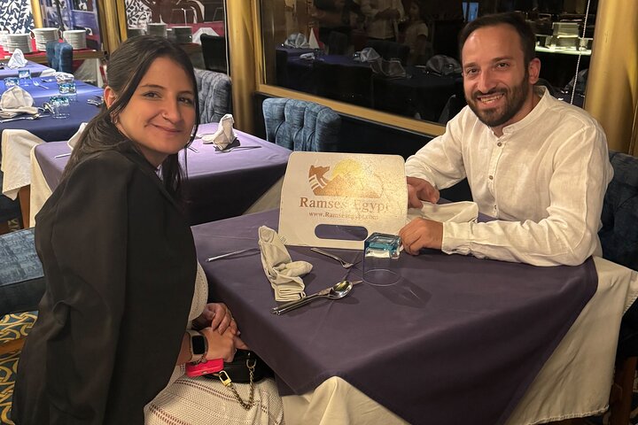 Desfrute de um luxuoso cruzeiro de jantar no Rio Nilo no Cairo com entretenimento ao vivo e vistas deslumbrantes da cidade, foto 22 | wizardtrip
