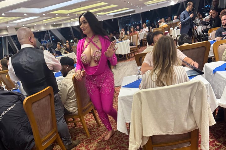 Desfrute de um luxuoso cruzeiro de jantar no Rio Nilo no Cairo com entretenimento ao vivo e vistas deslumbrantes da cidade, foto 42 | wizardtrip