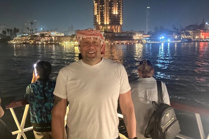 Desfrute de um luxuoso cruzeiro de jantar no Rio Nilo no Cairo com entretenimento ao vivo e vistas deslumbrantes da cidade, foto 46 | wizardtrip