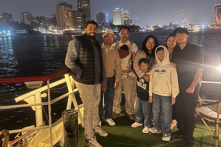 Desfrute de um luxuoso cruzeiro de jantar no Rio Nilo no Cairo com entretenimento ao vivo e vistas deslumbrantes da cidade, foto 51 | wizardtrip