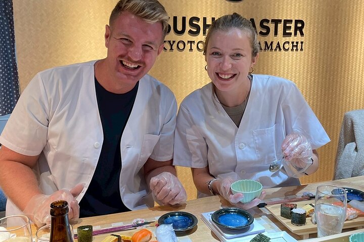Lær å lage sushi i Kyoto med et praktisk kurs, perfekt for alle ferdighetsnivåer, foto 20 | wizardtrip