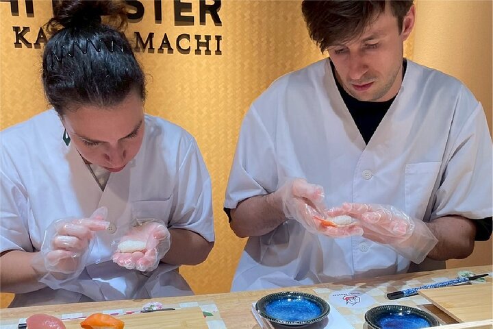 Lær å lage sushi i Kyoto med et praktisk kurs, perfekt for alle ferdighetsnivåer, foto 22 | wizardtrip