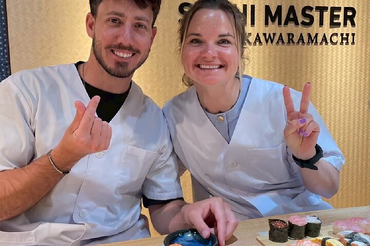 Lær å lage sushi i Kyoto med et praktisk kurs, perfekt for alle ferdighetsnivåer, foto 26 | wizardtrip