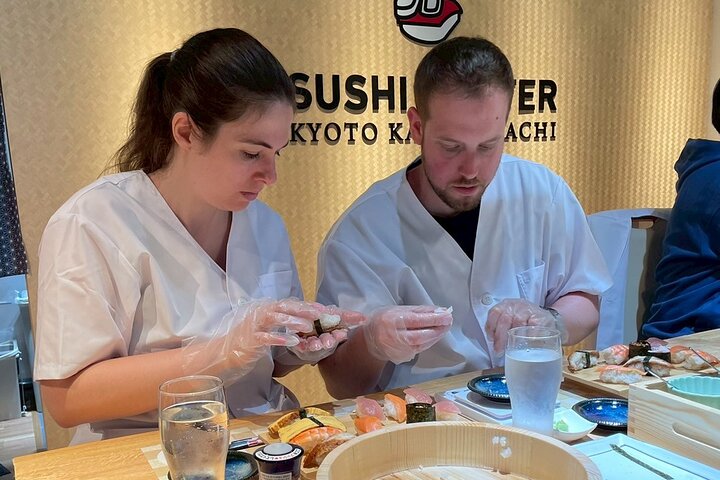 Lær å lage sushi i Kyoto med et praktisk kurs, perfekt for alle ferdighetsnivåer, foto 34 | wizardtrip