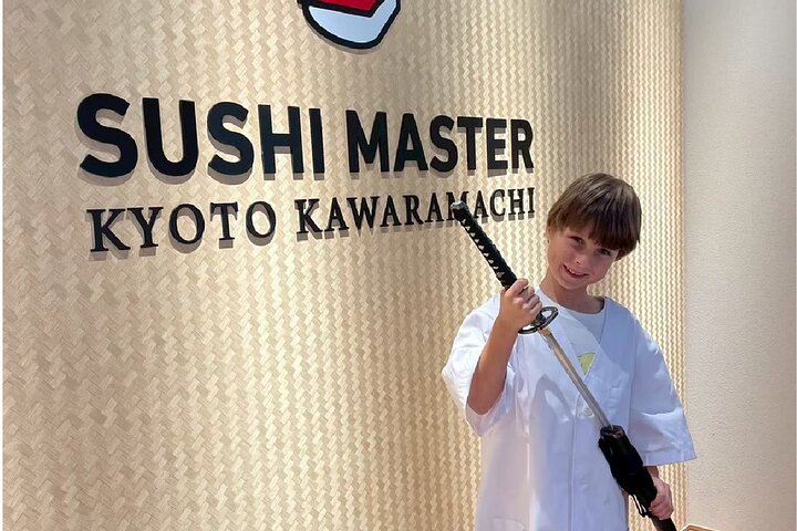 Lær å lage sushi i Kyoto med et praktisk kurs, perfekt for alle ferdighetsnivåer, foto 37 | wizardtrip