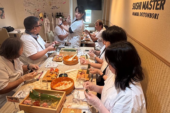 Apprenez à faire des sushis à Osaka Namba avec un cours pratique, photo 7 | wizardtrip
