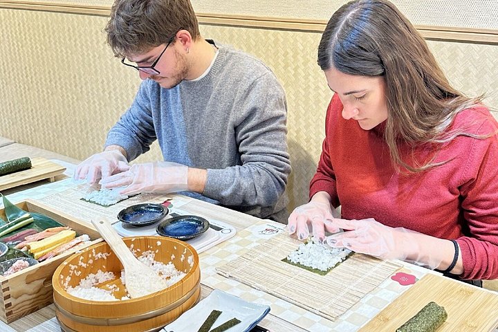 Apprenez à faire des sushis à Osaka Namba avec un cours pratique, photo 8 | wizardtrip