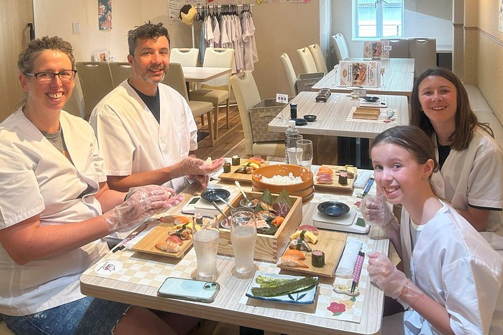 Apprenez à faire des sushis à Osaka Namba avec un cours pratique, photo 12 | wizardtrip