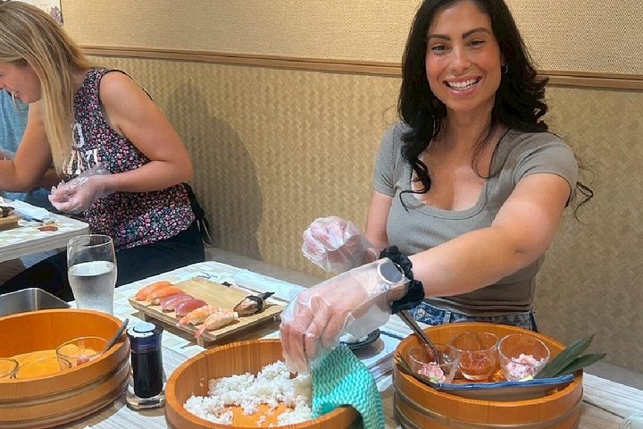 Apprenez à faire des sushis à Osaka Namba avec un cours pratique, photo 15 | wizardtrip