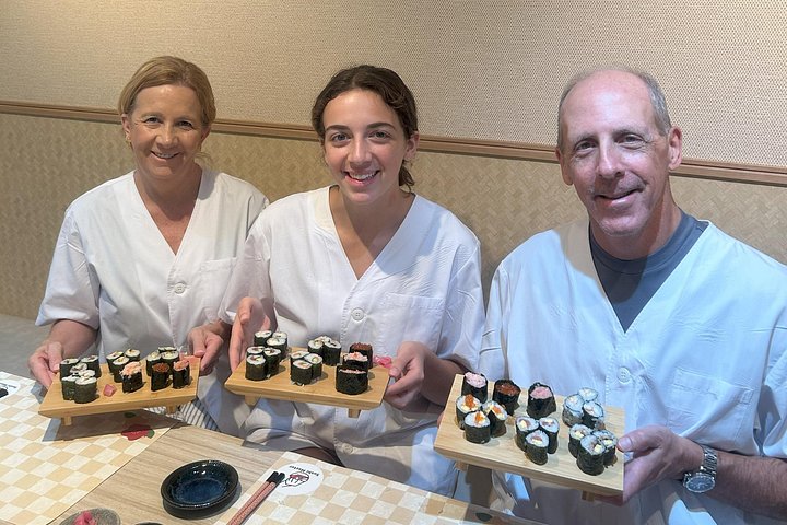 Apprenez à faire des sushis à Osaka Namba avec un cours pratique, photo 17 | wizardtrip