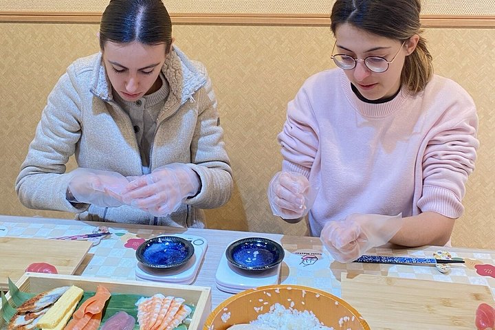 Apprenez à faire des sushis à Osaka Namba avec un cours pratique, photo 41 | wizardtrip
