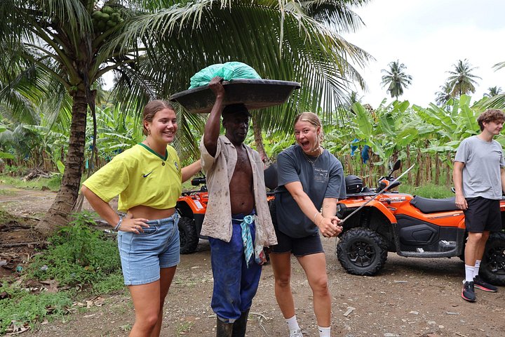 ATV-tur på Saint Lucia med bananplantager, vattenfall, stränder och romprovning, foto 17 | wizardtrip
