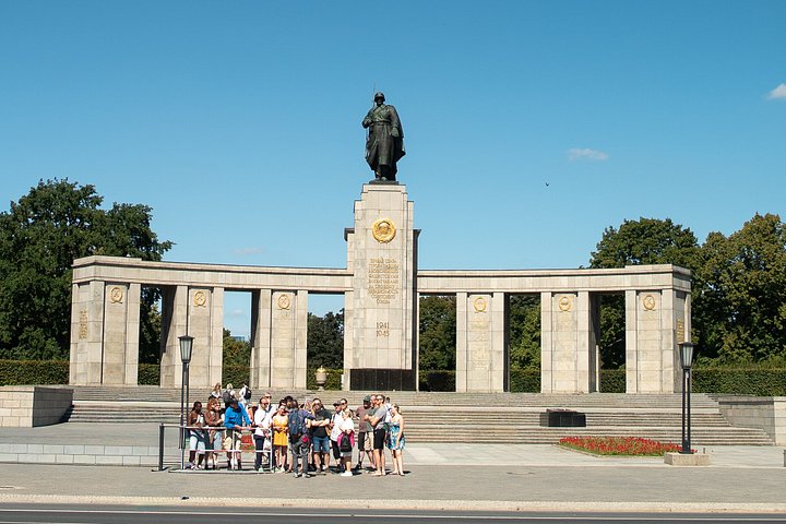 Vandretur i Berlin som utforsker historiske steder fra Tredjereiket, foto 15 | wizardtrip