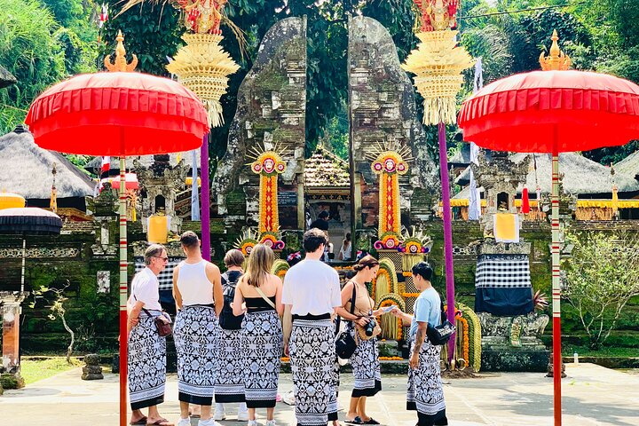 Privé tour die Ubud's watervallen, tempels en rijstterrassen verkent met optionele schommels, foto 9 | wizardtrip