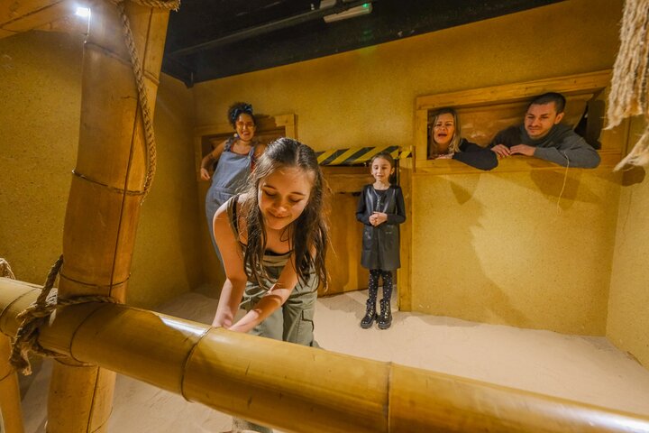 Upplev Crystal Maze LIVE i Manchester, ett spännande game show-äventyr med utmaningar och en Crystal Dome-final, foto 6 | wizardtrip