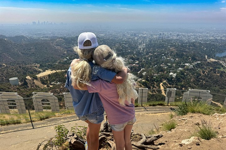 Wandern Sie zum ikonischen Hollywood Sign für atemberaubende Ausblicke und Fotomöglichkeiten, Foto 6 | wizardtrip
