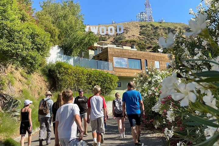 Wandern Sie zum ikonischen Hollywood Sign für atemberaubende Ausblicke und Fotomöglichkeiten, Foto 23 | wizardtrip