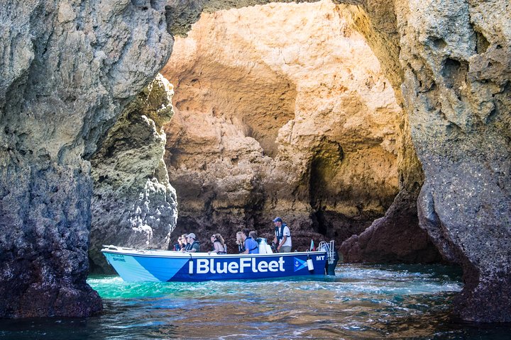 Boat Trip to Ponta da Piedade from Lagos | wizardtrip