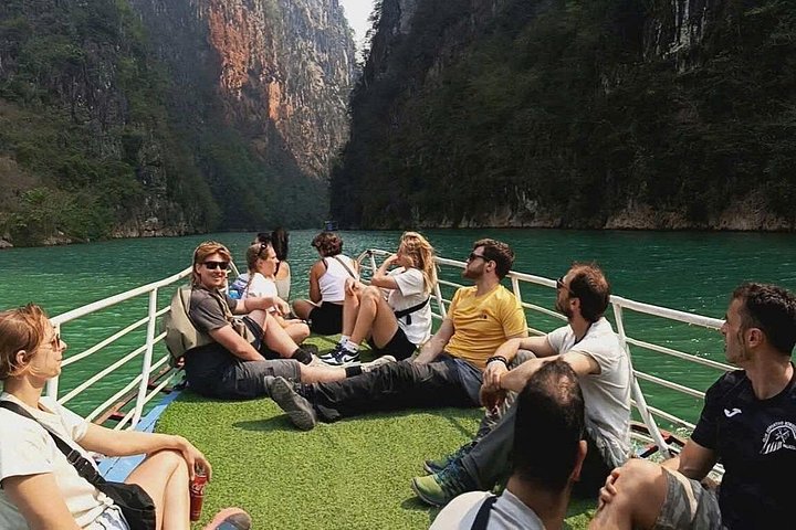 Experience the stunning Ha Giang Loop in Vietnam, featuring dramatic mountain landscapes and vibrant local culture, photo 25 | wizardtrip