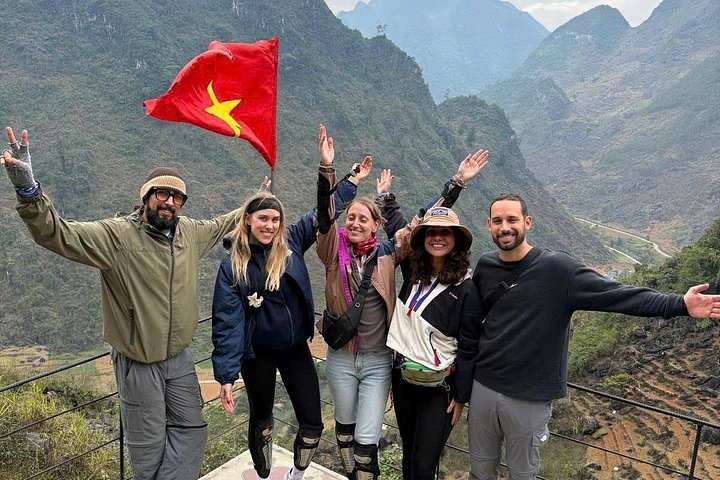 Experience the stunning Ha Giang Loop in Vietnam, featuring dramatic mountain landscapes and vibrant local culture, photo 27 | wizardtrip