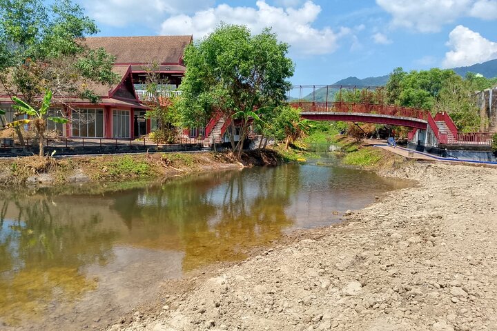 Ethische Elefantenbegegnung in Phuket, Thailand, mit Fütterung, Schlammbad und Flussaktivitäten, Foto 7 | wizardtrip