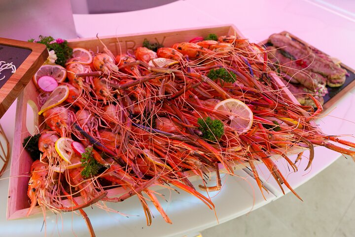 Luxus-Dinner-Kreuzfahrt auf dem Chao Phraya Fluss in Bangkok mit Kulturschows und Stadtblicken, Foto 18 | wizardtrip