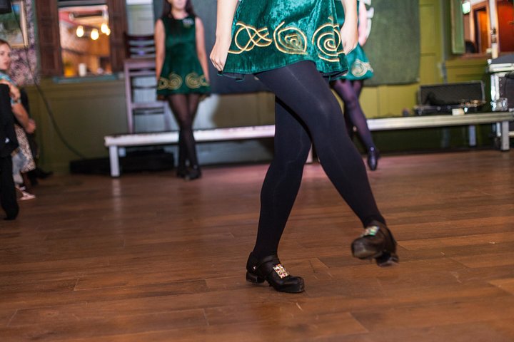 Scopri la musica e la danza tradizionali irlandesi con spettacoli dal vivo e lezioni in un pub di Dublino, foto 11 | wizardtrip