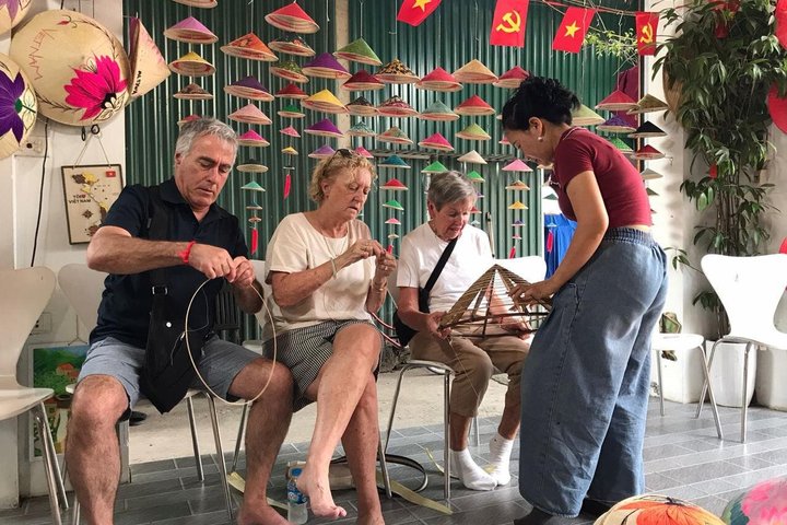 Explore Vietnamese conical hat and incense making traditions on a small group tour from Hanoi, photo 23 | wizardtrip
