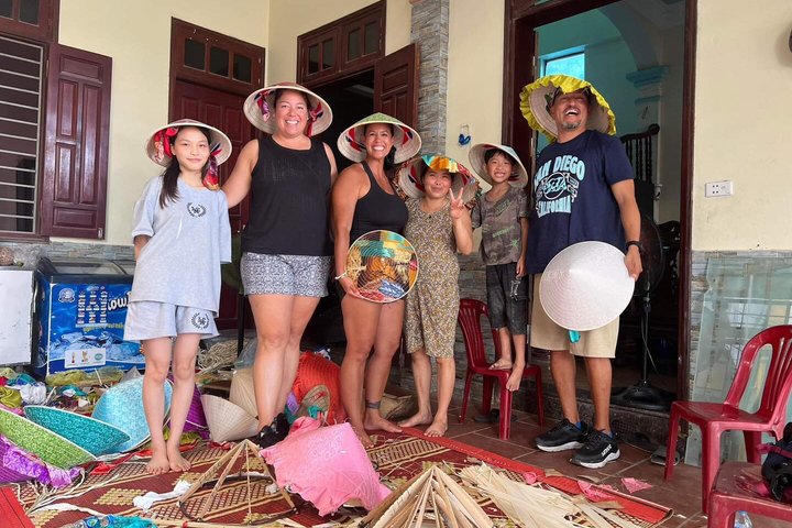 Explore Vietnamese conical hat and incense making traditions on a small group tour from Hanoi, photo 25 | wizardtrip