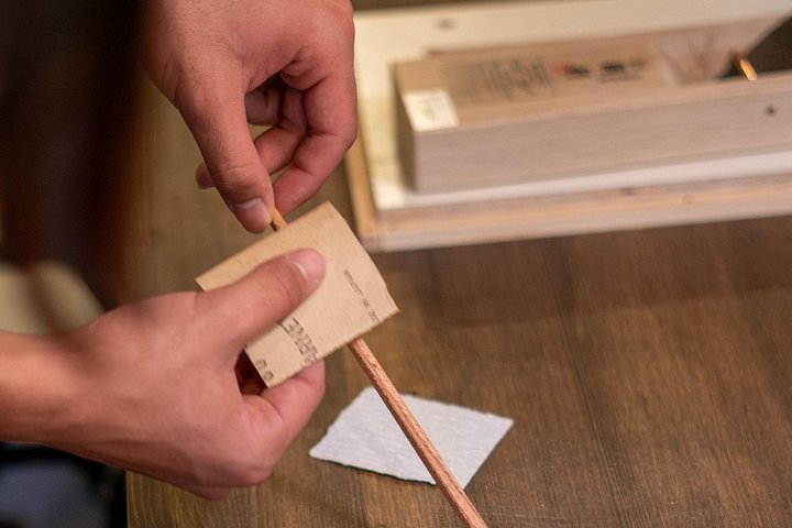 Kyoto spisepindefremstillingsworkshop med trævalg og graveringsmulighed i Gion, foto 16 | wizardtrip