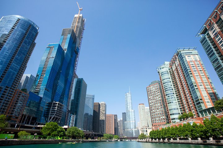 Chicago elvecruise som viser ikoniske skyskrapere og byens skyline, foto 6 | wizardtrip