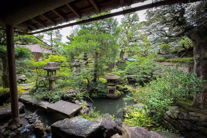 金沢の武家屋敷跡、城、兼六園を巡るウォーキングツアー、写真7 | wizardtrip