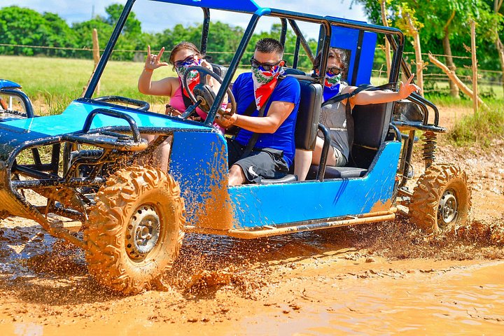 ATV and Buggy adventure tour in Punta Cana, exploring beaches, caves, and countryside, photo 6 | wizardtrip