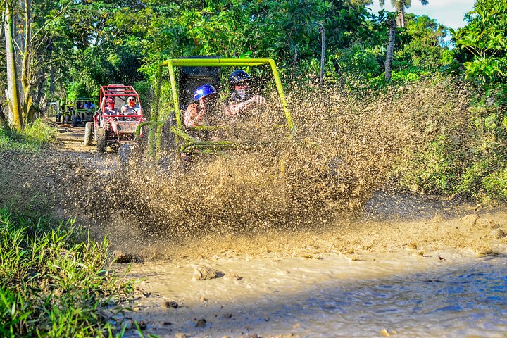 ATV and Buggy adventure tour in Punta Cana, exploring beaches, caves, and countryside, photo 8 | wizardtrip