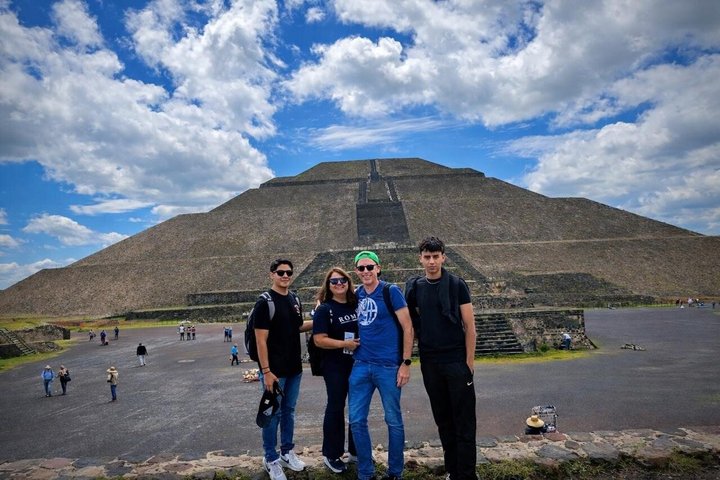 Explora las antiguas pirámides de Teotihuacán en un tour VIP sin paradas comerciales, foto 6 | wizardtrip